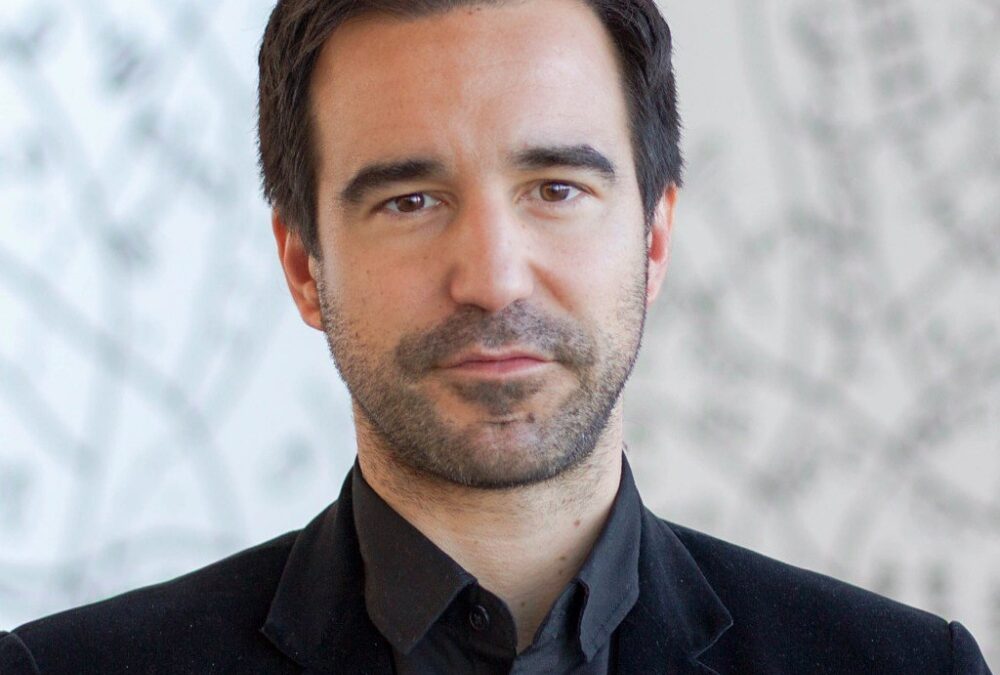 Tomas Chamorrow-Premuzik: Why Do So Many Incompetent Men Become Leaders?